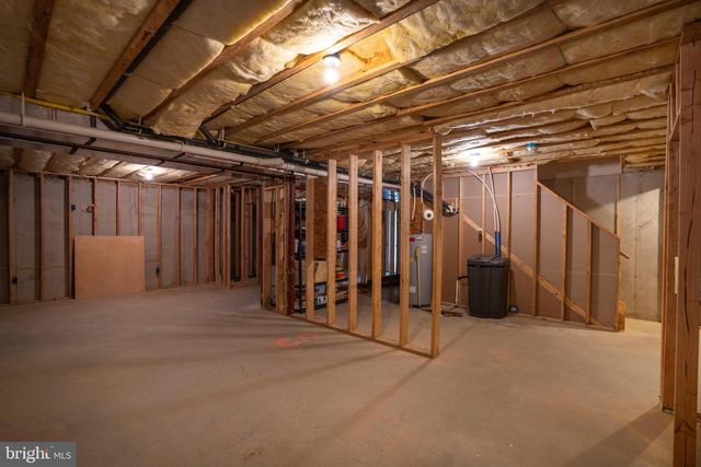 120 MEADOWVIEW DR, State College, PA 16801