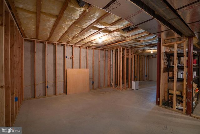 120 MEADOWVIEW DR, State College, PA 16801