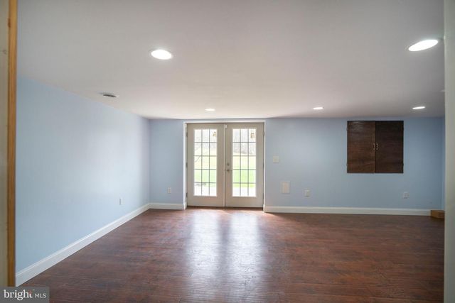 120 MEADOWVIEW DR, State College, PA 16801