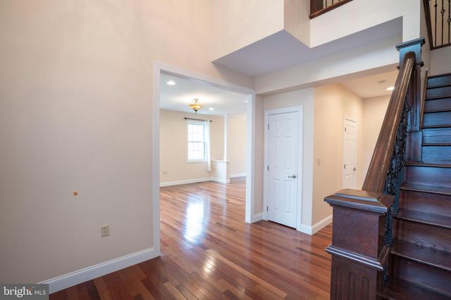 120 MEADOWVIEW DR, State College, PA 16801