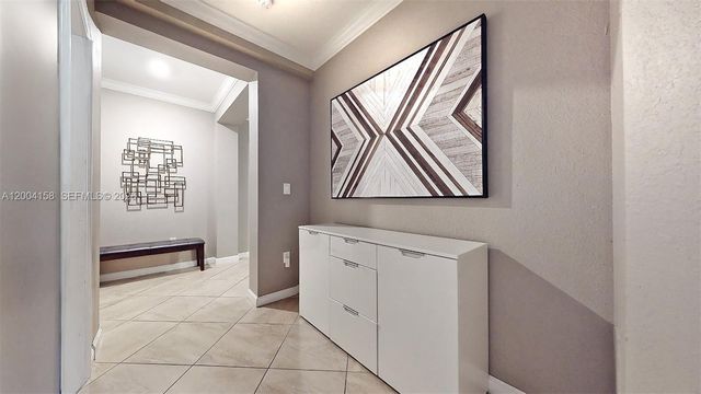 154 SE 23rd Ter, Homestead, FL 33033