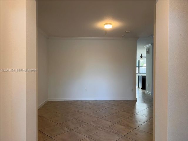 154 SE 23rd Ter, Homestead, FL 33033