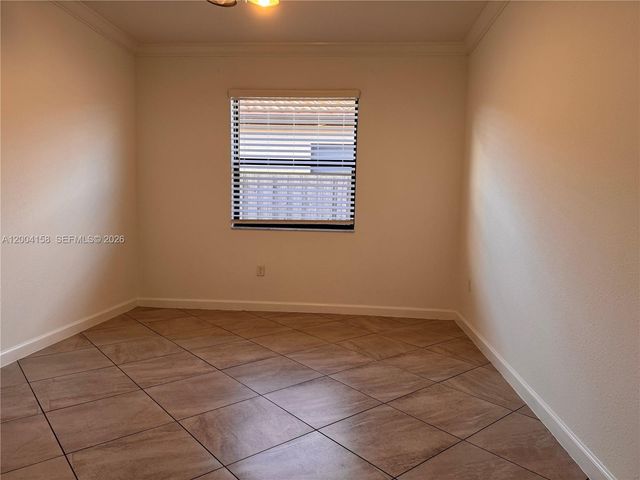 154 SE 23rd Ter, Homestead, FL 33033