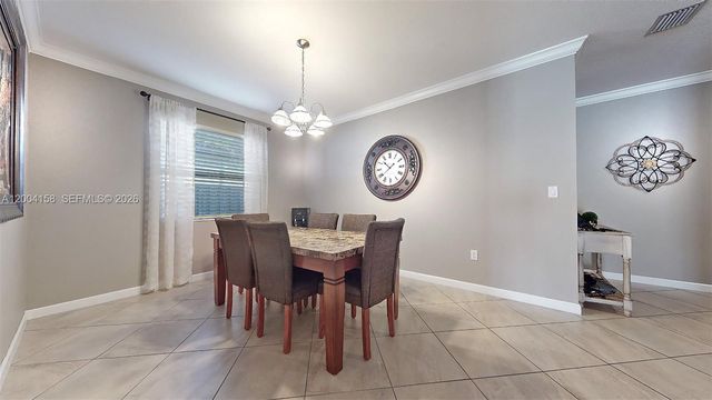 154 SE 23rd Ter, Homestead, FL 33033