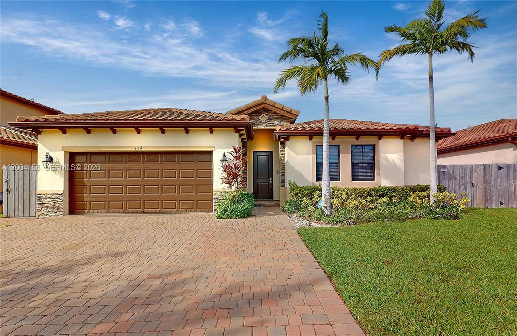 154 SE 23rd Ter, Homestead, FL 33033