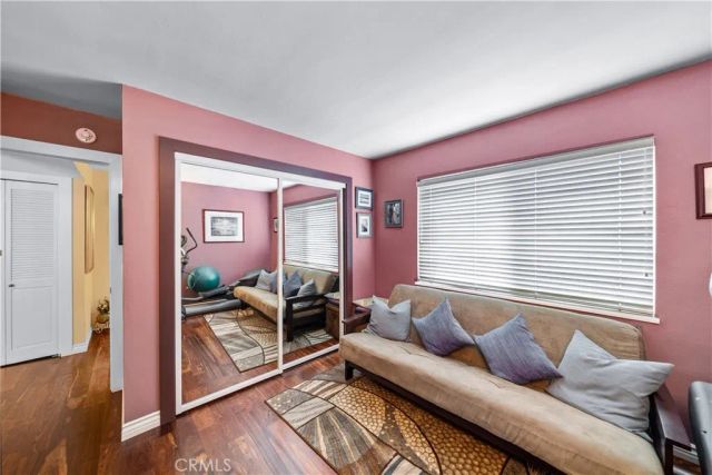 427 21st, Huntington Beach, CA 92648