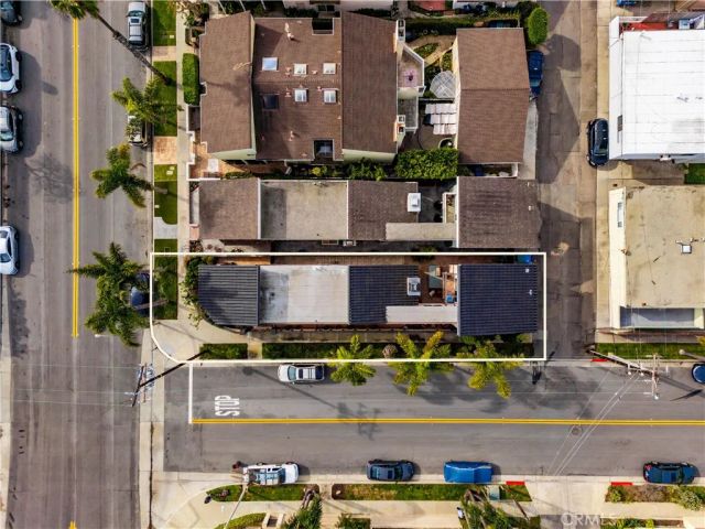 427 21st, Huntington Beach, CA 92648