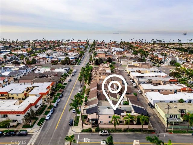 427 21st, Huntington Beach, CA 92648