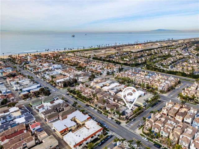 427 21st, Huntington Beach, CA 92648