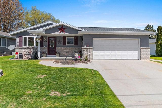 3722 MACKERT STREET, Manitowoc, WI 54220