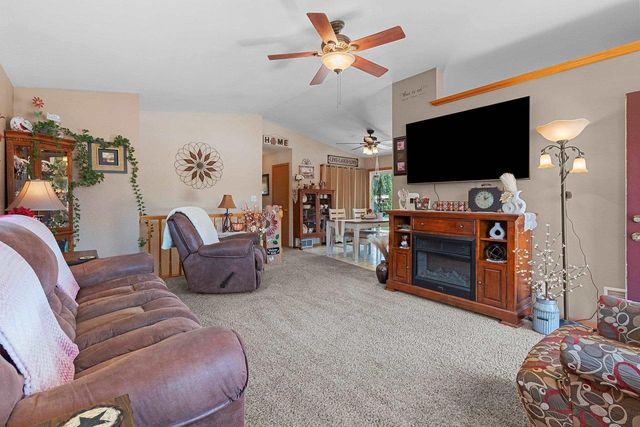 3722 MACKERT STREET, Manitowoc, WI 54220