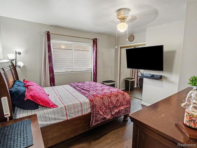 1418 Oakview Drive, Canton, MI 48187