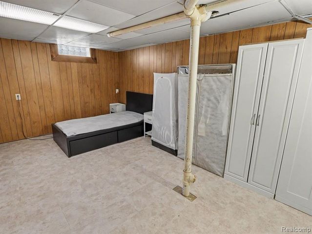 1418 Oakview Drive, Canton, MI 48187