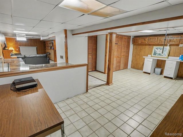 1418 Oakview Drive, Canton, MI 48187