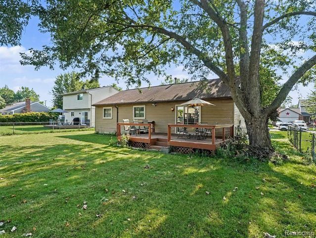 1418 Oakview Drive, Canton, MI 48187