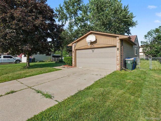 1418 Oakview Drive, Canton, MI 48187