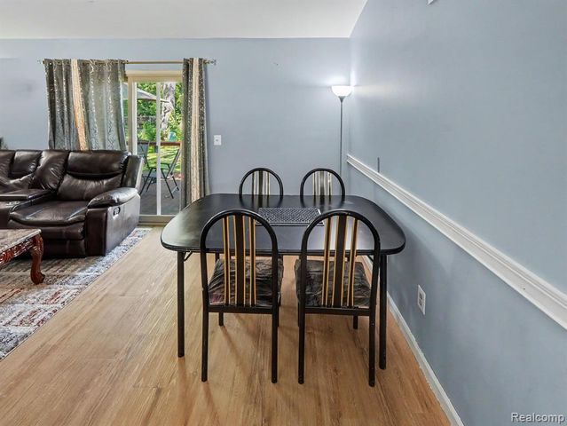 1418 Oakview Drive, Canton, MI 48187