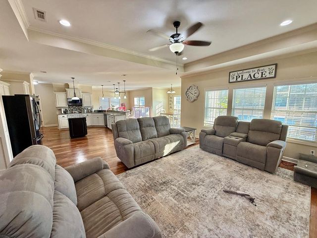 1430 Skipper Road, Dothan, AL 36301