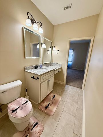 1430 Skipper Road, Dothan, AL 36301