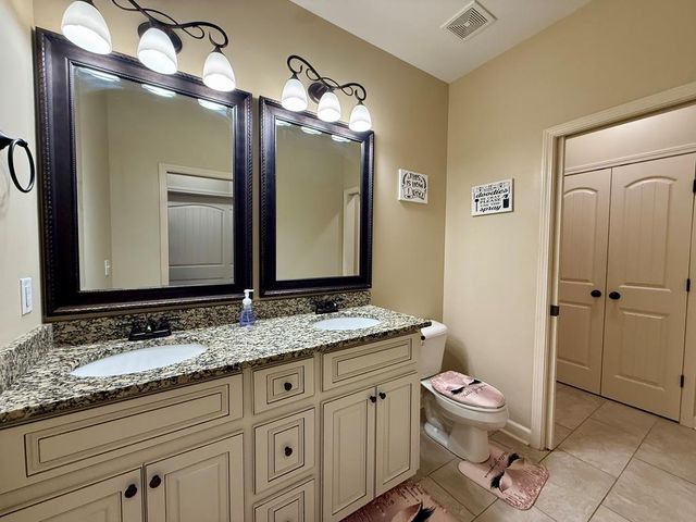 1430 Skipper Road, Dothan, AL 36301