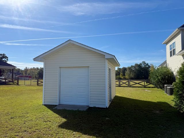 1430 Skipper Road, Dothan, AL 36301