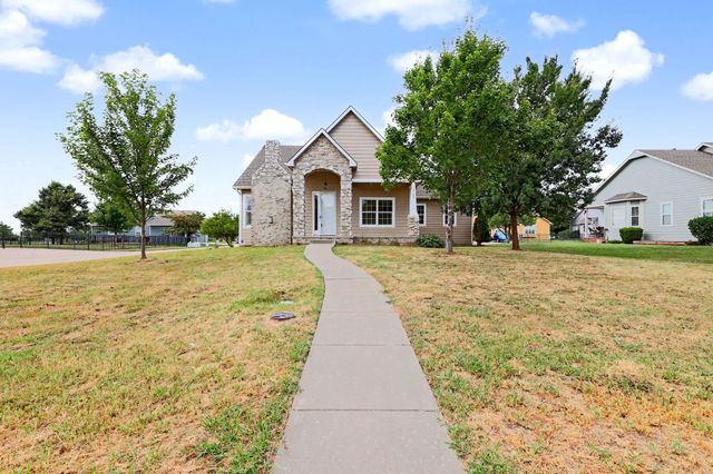 5123 N Hampton, Wichita, KS 67226