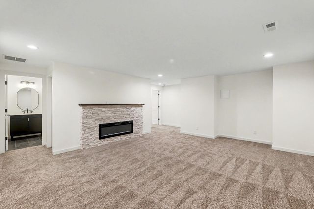 5123 N Hampton, Wichita, KS 67226