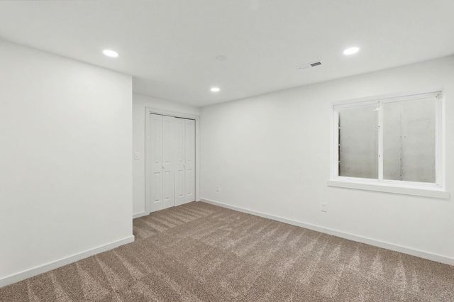 5123 N Hampton, Wichita, KS 67226