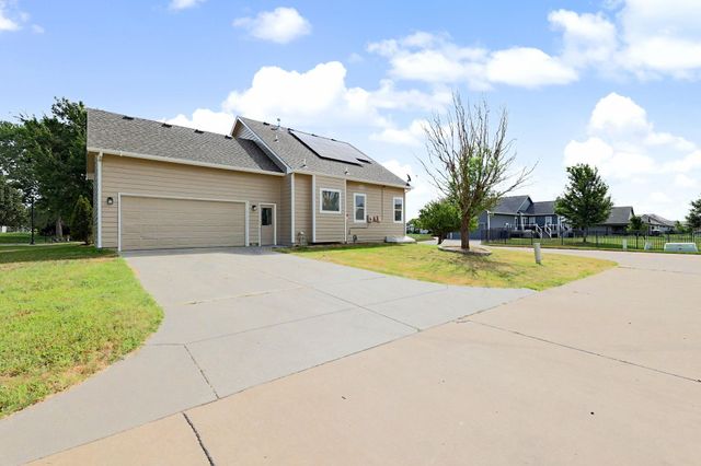 5123 N Hampton, Wichita, KS 67226