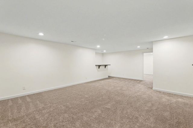 5123 N Hampton, Wichita, KS 67226