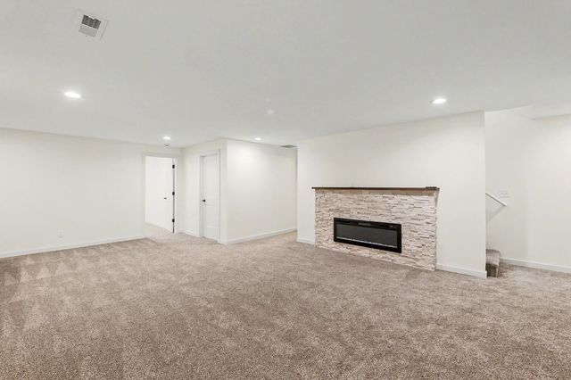 5123 N Hampton, Wichita, KS 67226