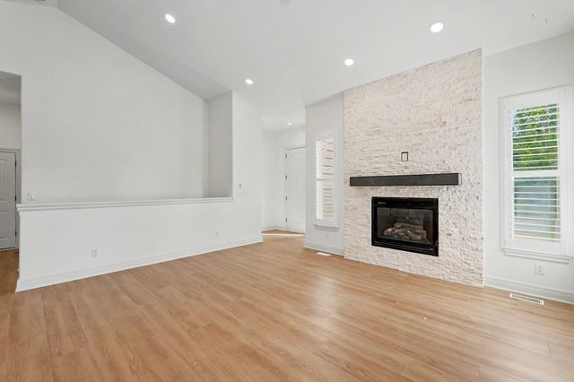 5123 N Hampton, Wichita, KS 67226