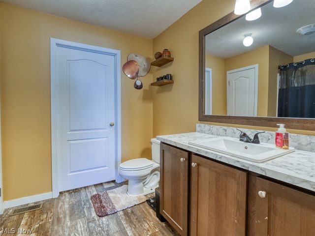 6610 Lear Nagle Road 156, North Ridgeville, OH 44039