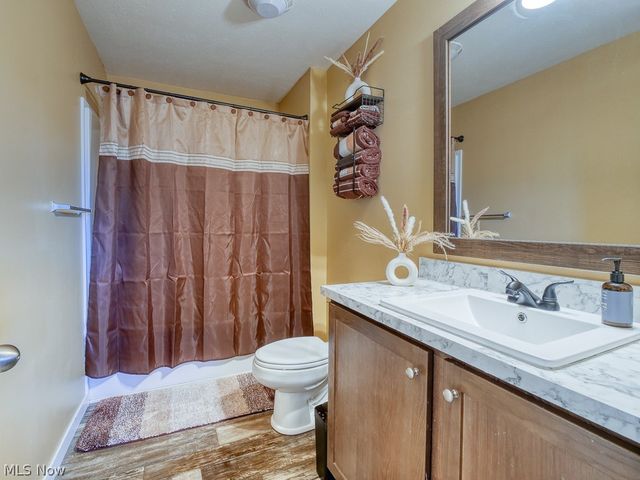 6610 Lear Nagle Road 156, North Ridgeville, OH 44039