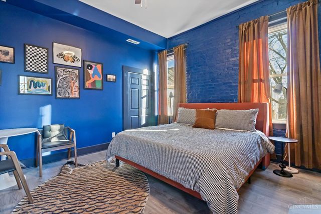 2916 Hackberry Street, Cincinnati, OH 45206