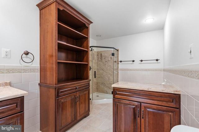 9808 TIMBER HTS, Marshall, VA 20115