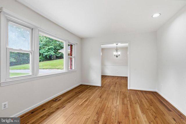 9808 TIMBER HTS, Marshall, VA 20115