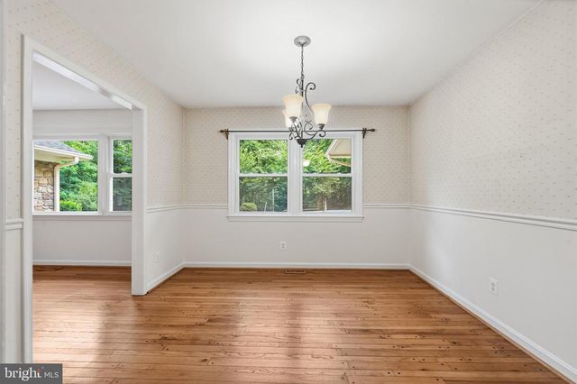9808 TIMBER HTS, Marshall, VA 20115