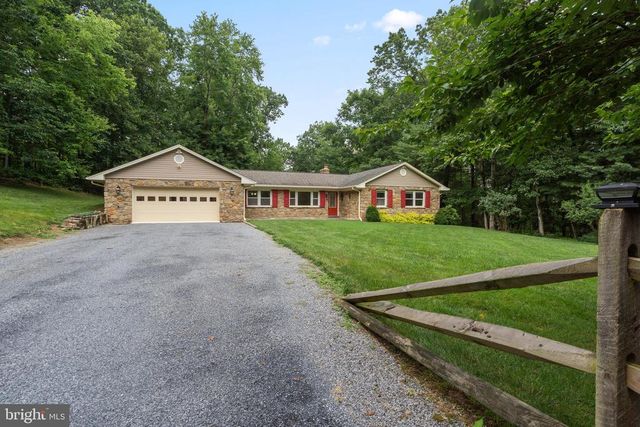 9808 TIMBER HTS, Marshall, VA 20115