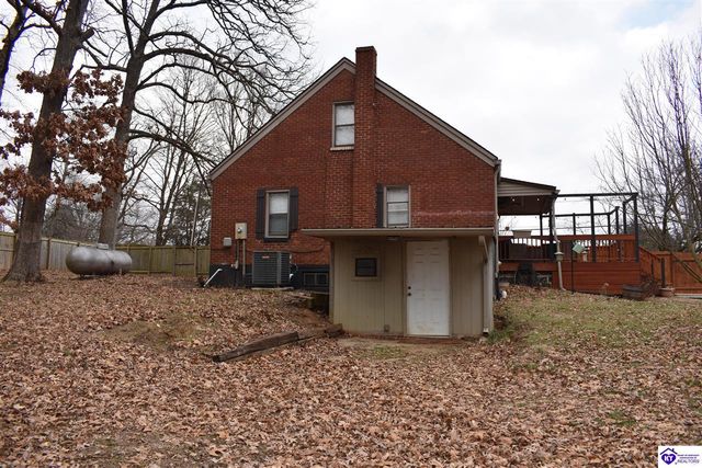 206 Pear Orchard Rd NW, Elizabethtown, KY 42701