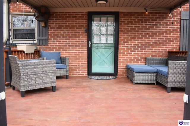 206 Pear Orchard Rd NW, Elizabethtown, KY 42701