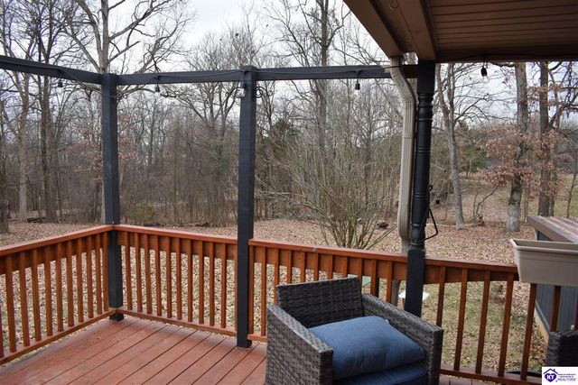 206 Pear Orchard Rd NW, Elizabethtown, KY 42701