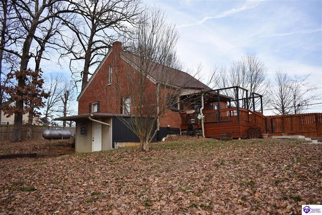 206 Pear Orchard Rd NW, Elizabethtown, KY 42701