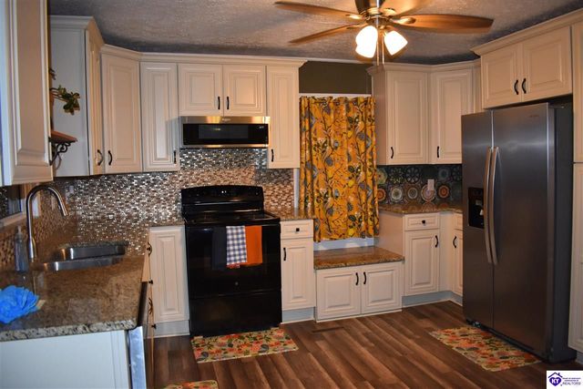 206 Pear Orchard Rd NW, Elizabethtown, KY 42701