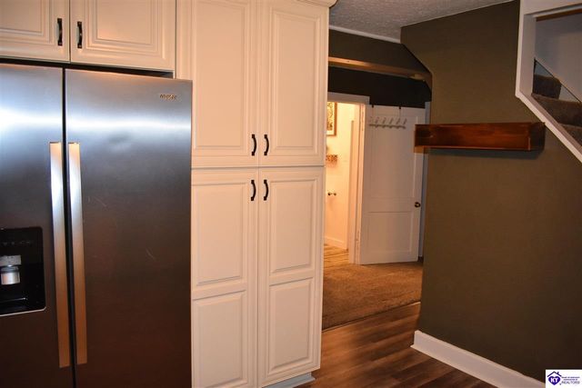 206 Pear Orchard Rd NW, Elizabethtown, KY 42701