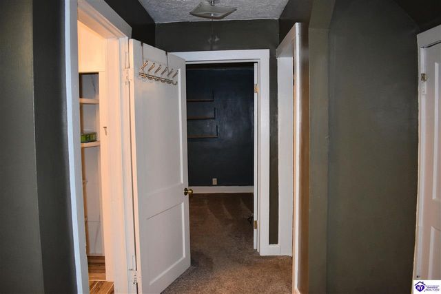 206 Pear Orchard Rd NW, Elizabethtown, KY 42701