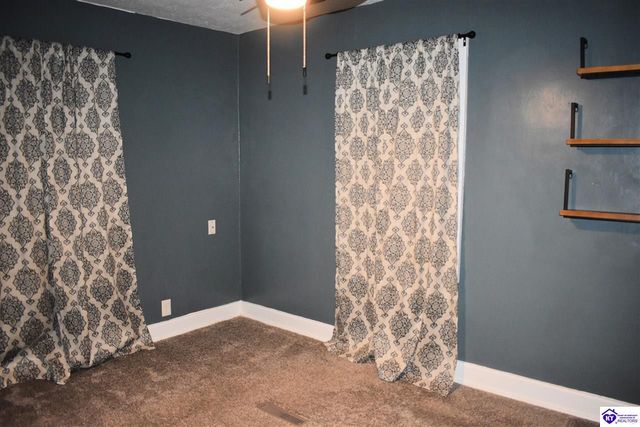 206 Pear Orchard Rd NW, Elizabethtown, KY 42701