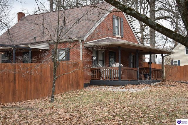 206 Pear Orchard Rd NW, Elizabethtown, KY 42701