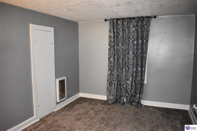 206 Pear Orchard Rd NW, Elizabethtown, KY 42701