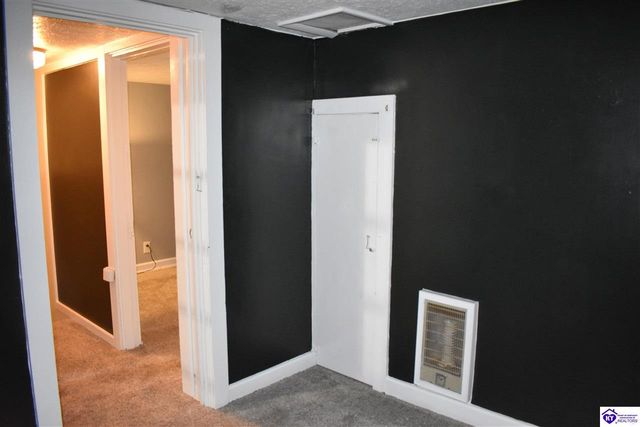 206 Pear Orchard Rd NW, Elizabethtown, KY 42701